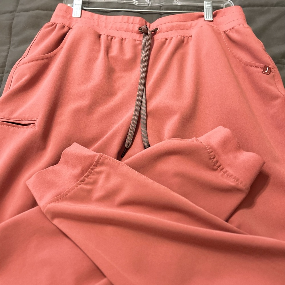 Jaanuu Pink Women’s Joggers (L)